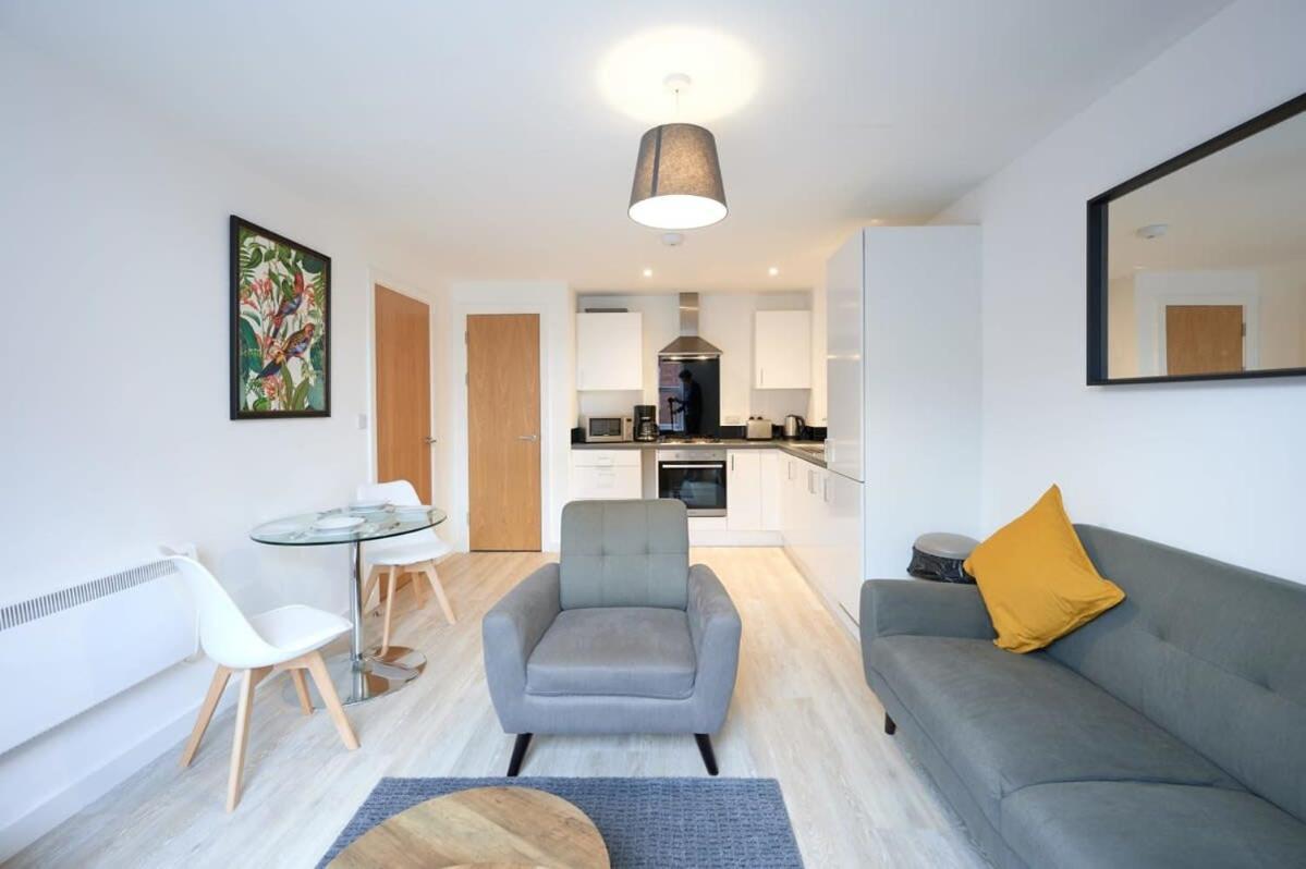 Fabulous 1 Bedroom Apartment In Central Preston Πρέστον Εξωτερικό φωτογραφία