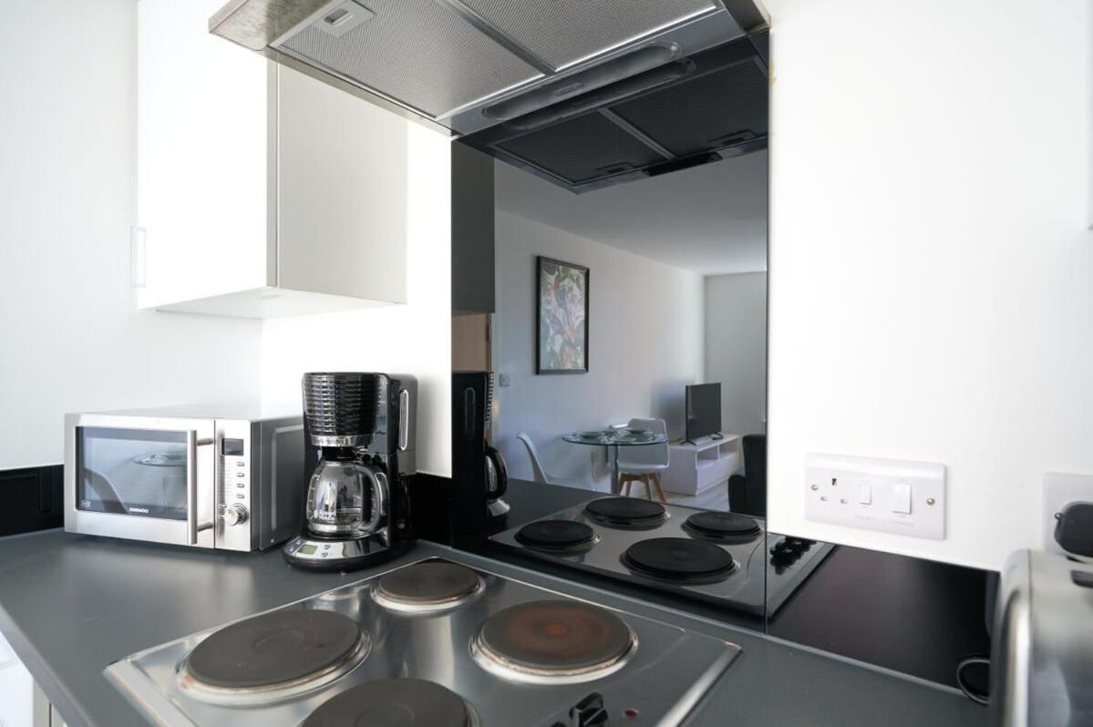 Fabulous 1 Bedroom Apartment In Central Preston Πρέστον Εξωτερικό φωτογραφία